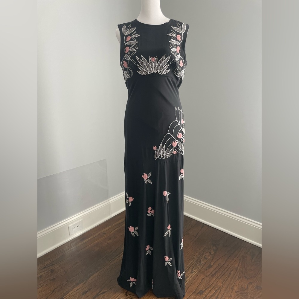 Nichole miller size 8 silk black beaded dress